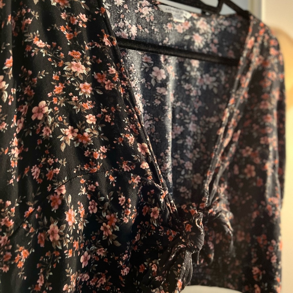 AE Black Self Tie Top